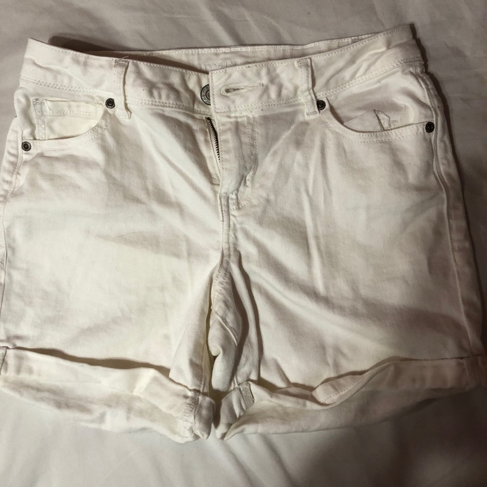 women’s jean shorts